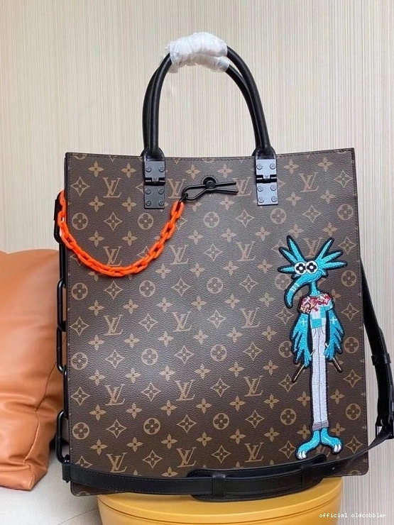 PLAT SAC VUITTON LOUIS 0824